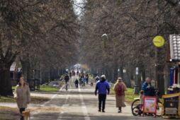 Индексация пенсий, изъятие старых купюр, повышение тарифов мобильной связи