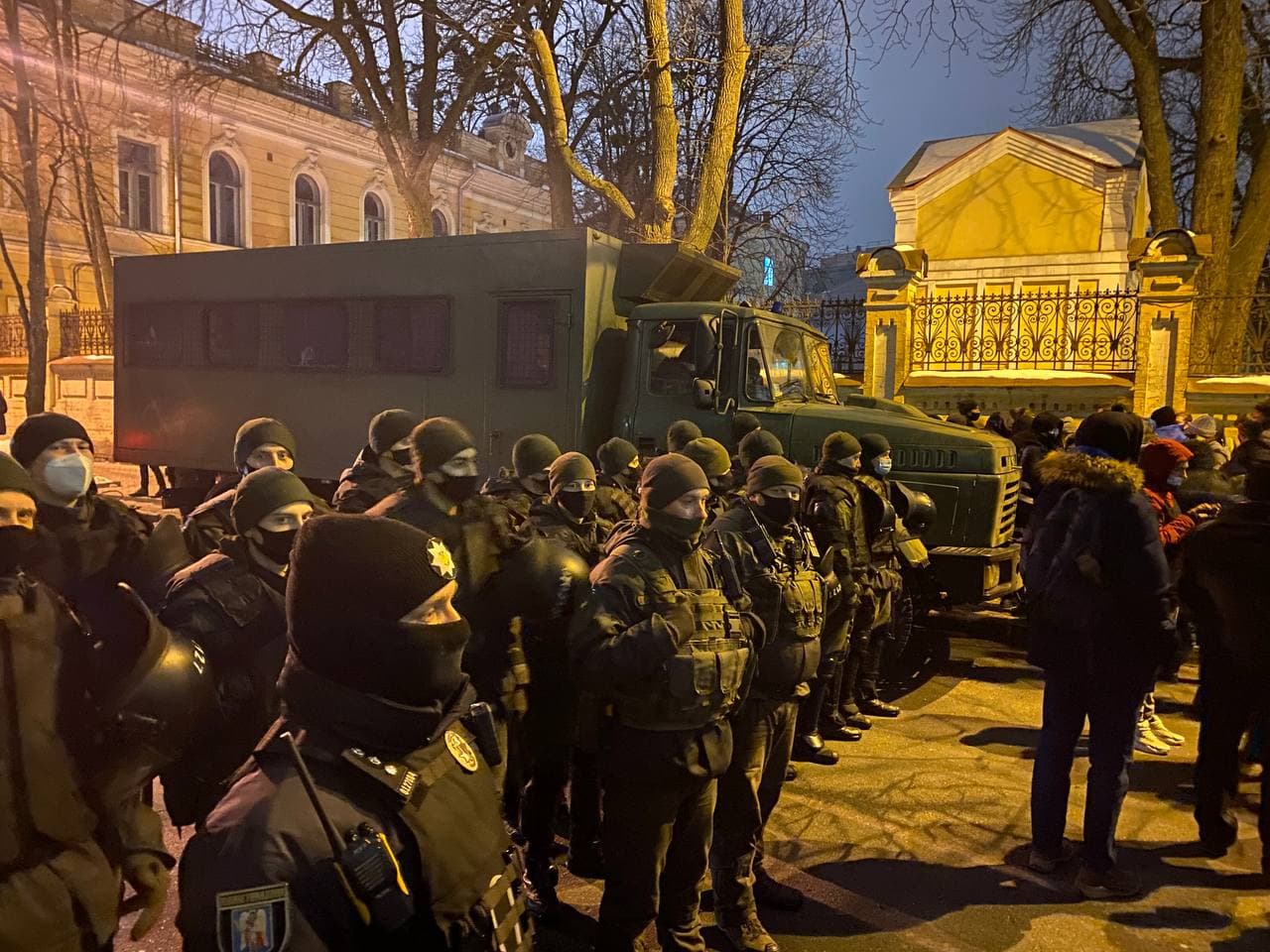 Полиция на Банковой