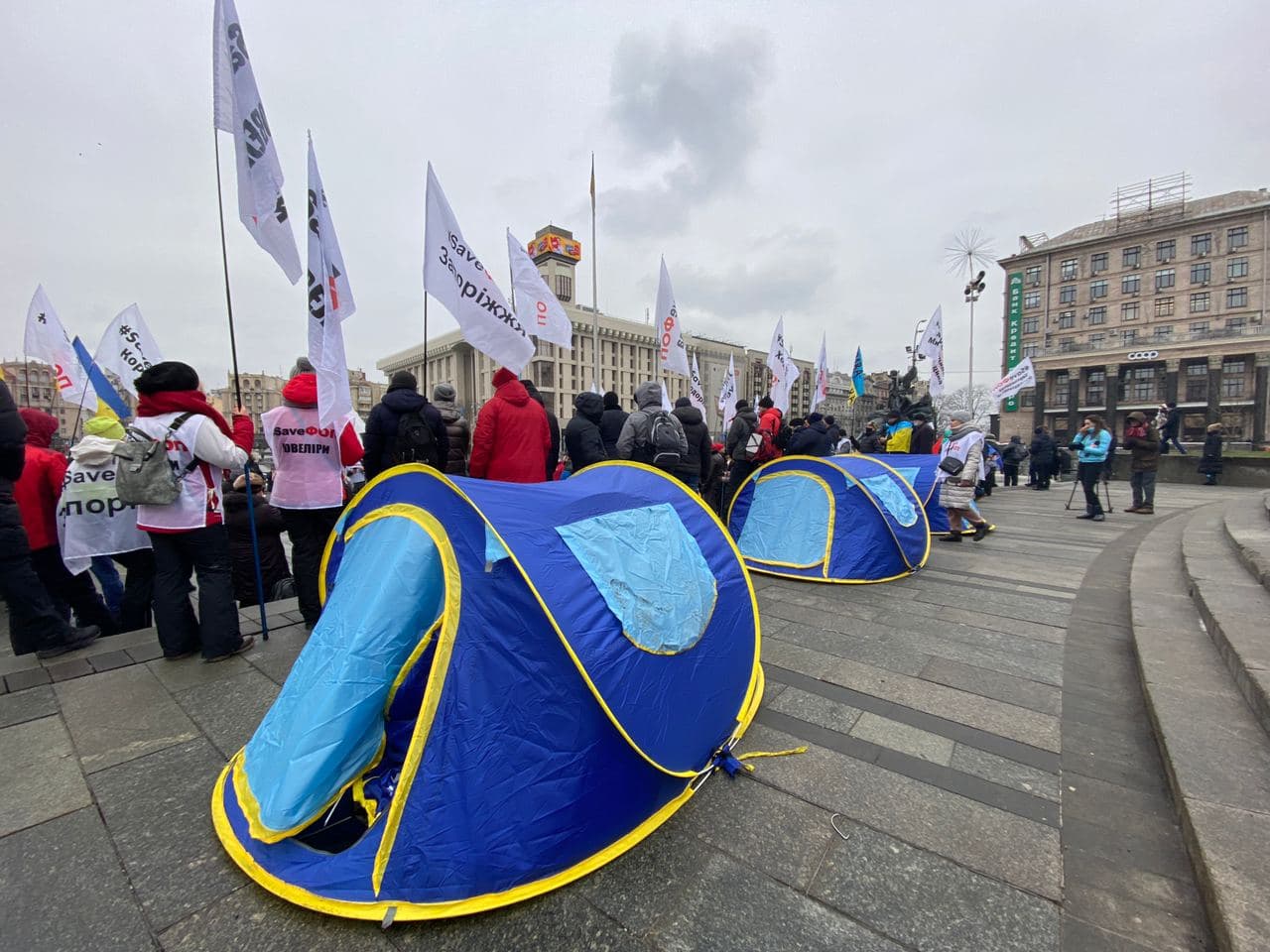 ФОПы продолжают акцию протеста на Майдане. Фото: "Страна"/ Владислав Бовтрук